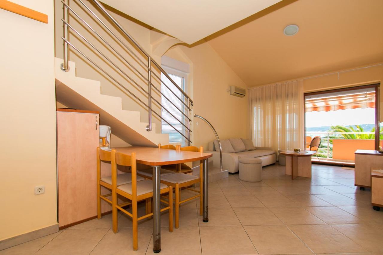 Apartments Matas Sukošan Buitenkant foto